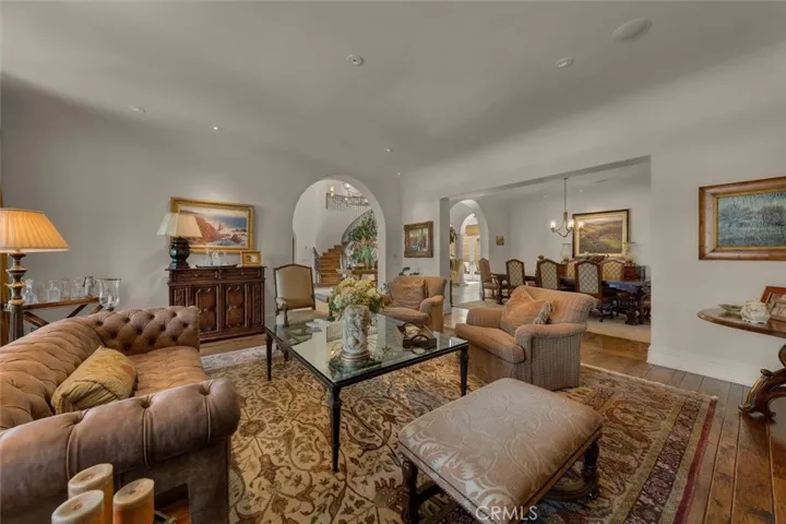 FORMAL LIVING ROOM