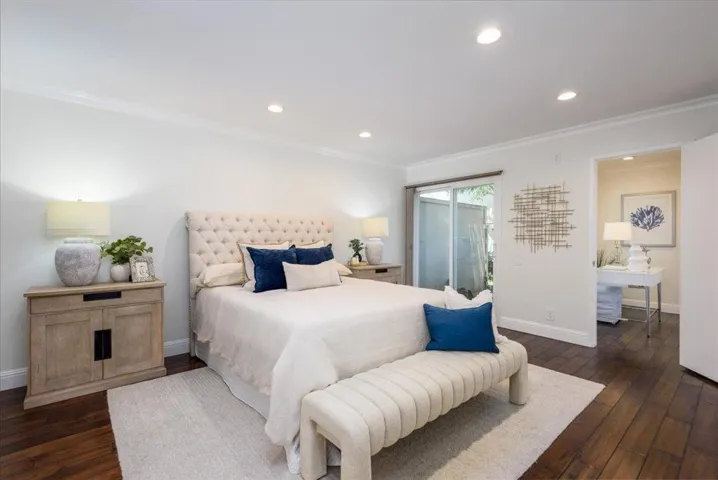 945 Lido Lane, Foster City, California 94404
