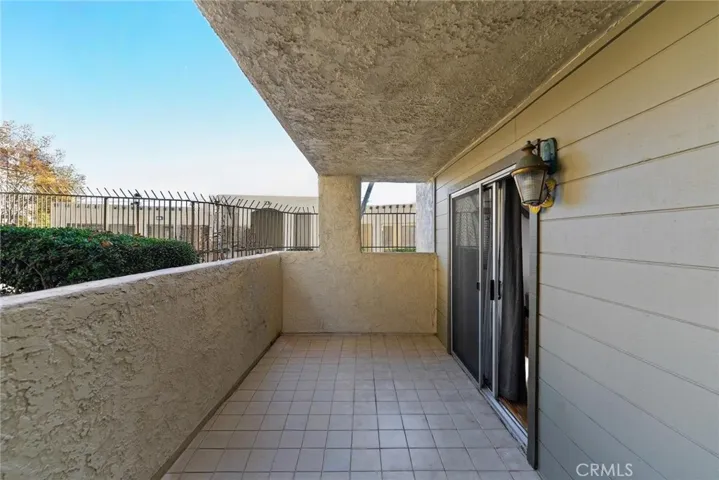 3210 Darby Street 102, Simi Valley, California 93063