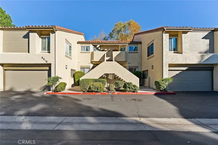 3210 Darby Street 102, Simi Valley, California 93063