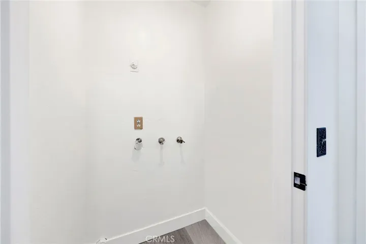 3210 Darby Street 102, Simi Valley, California 93063