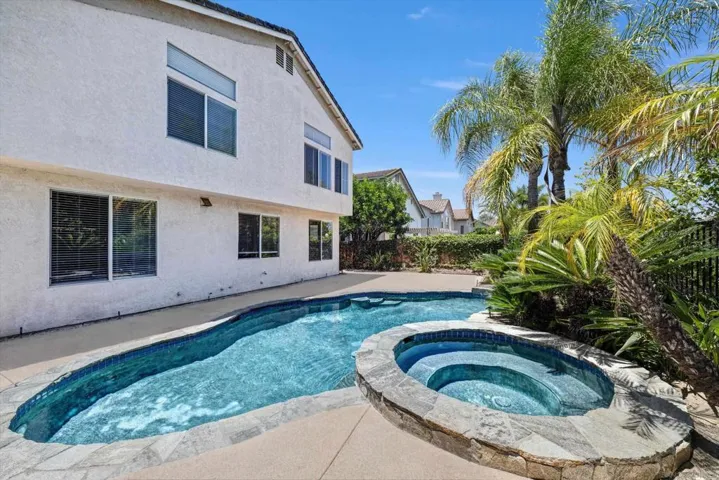 11436 Meadow Grass Ln, San Diego, California 92128