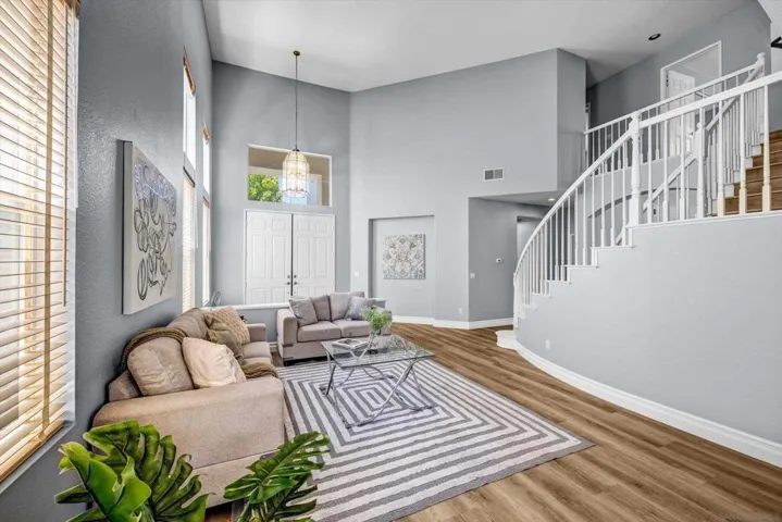11436 Meadow Grass Ln, San Diego, California 92128