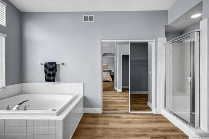 11436 Meadow Grass Ln, San Diego, California 92128