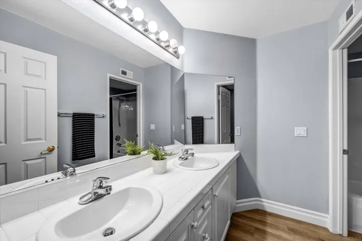 11436 Meadow Grass Ln, San Diego, California 92128