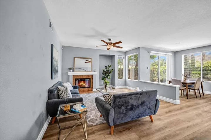 11436 Meadow Grass Ln, San Diego, California 92128