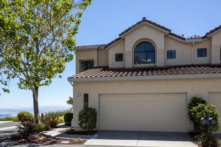 5 Clover Lane, San Carlos, California 94070