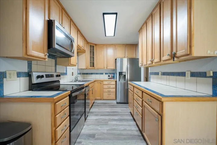 8797 Wahl, Santee, California 92071