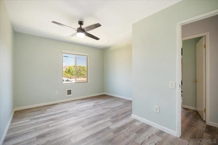 8797 Wahl, Santee, California 92071