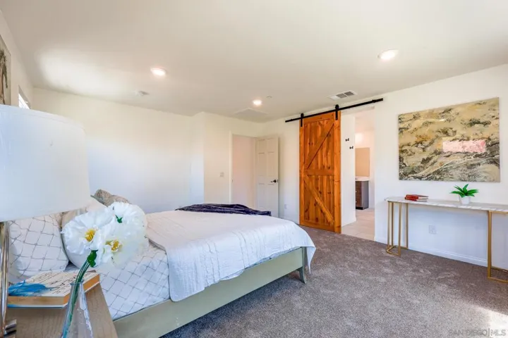 1357 Palo Verde Way, Vista, California 92083