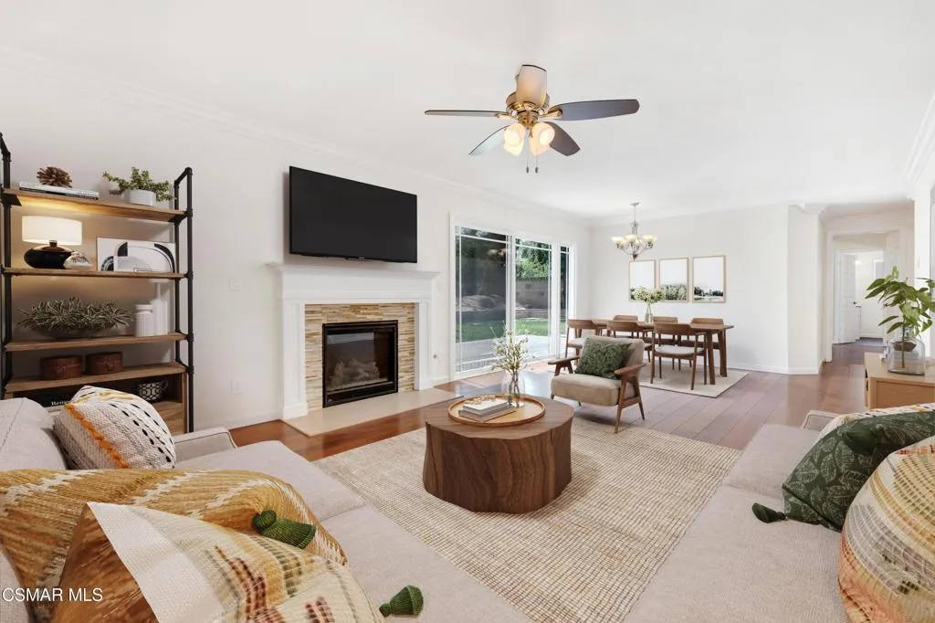 27987 Urbandale Ave-HsHProd-8