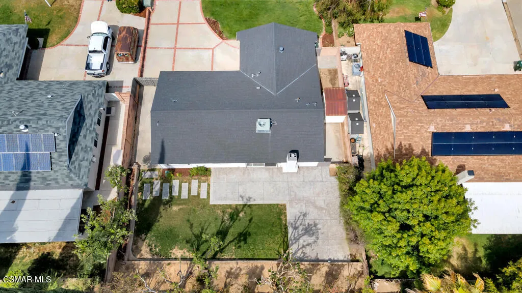 27987 Urbandale Ave-HsHProd-33