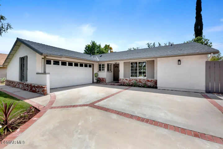 27987 Urbandale Ave-HsHProd-3