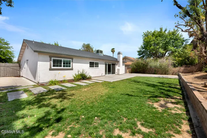 27987 Urbandale Ave-HsHProd-28