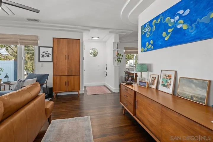 800 3rd St, Coronado, California 92118