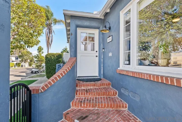 800 3rd St, Coronado, California 92118