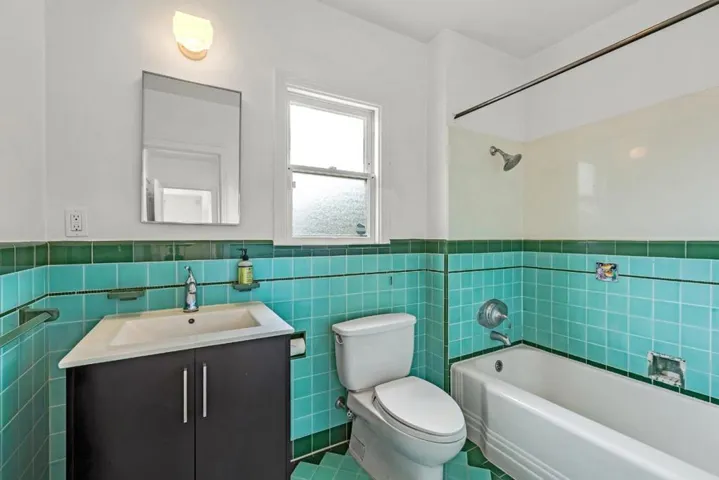 476 42nd Street, Oakland, California 94609