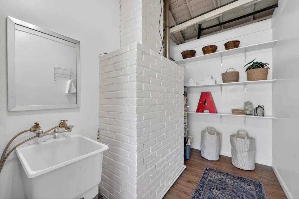 Extra pantry storage in the laundry room