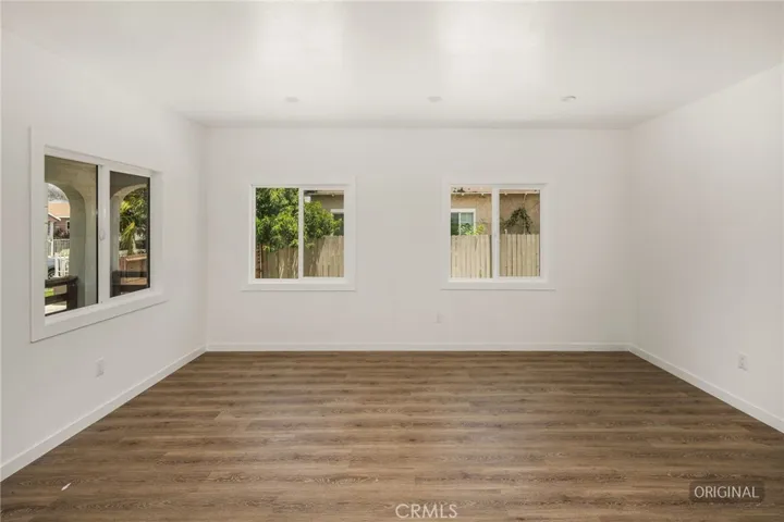 526 W Palmer Street, Compton, California 90220