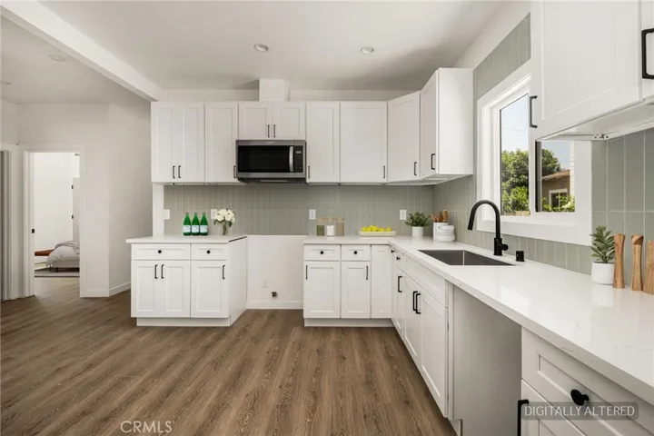 526 W Palmer Street, Compton, California 90220