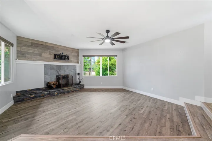 8567 Winona Way, Redding, California 96002