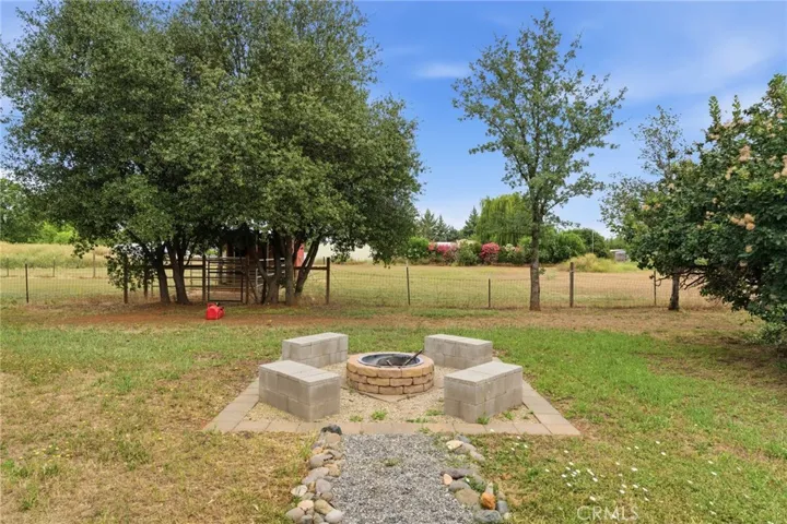 8567 Winona Way, Redding, California 96002