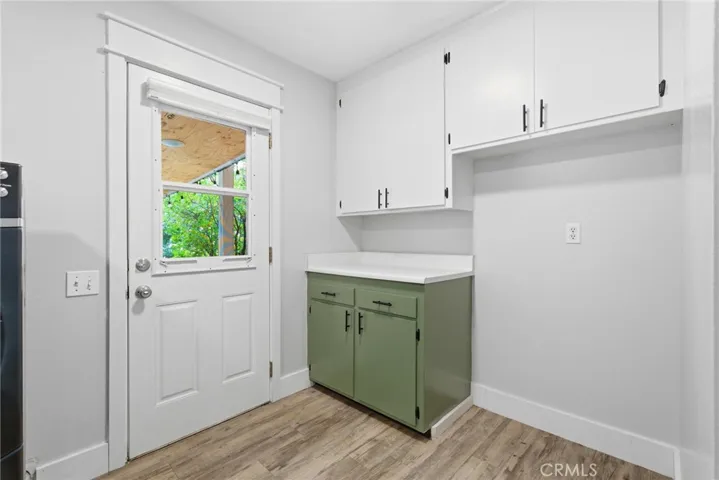 8567 Winona Way, Redding, California 96002