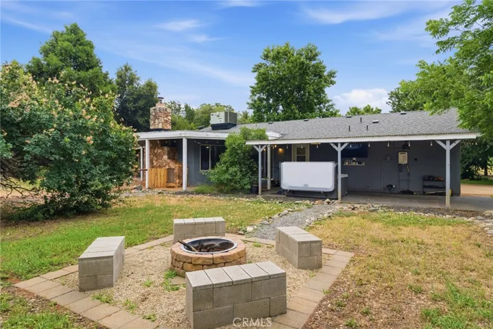 8567 Winona Way, Redding, California 96002