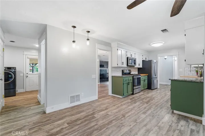 8567 Winona Way, Redding, California 96002