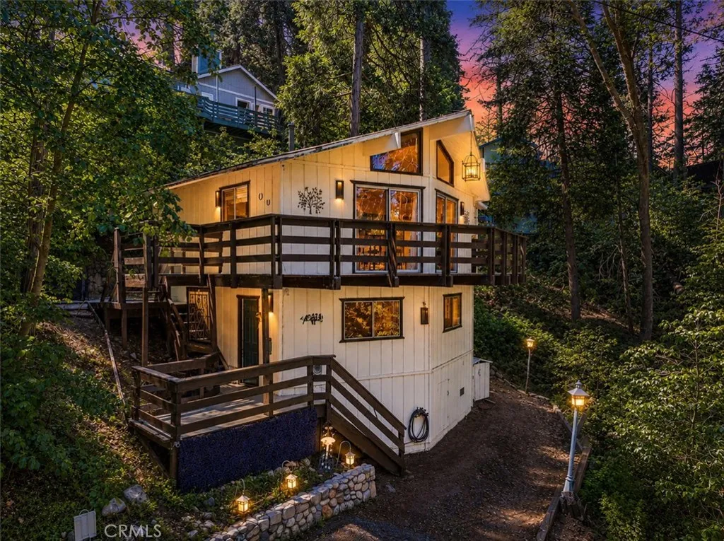 805 Knight Ct