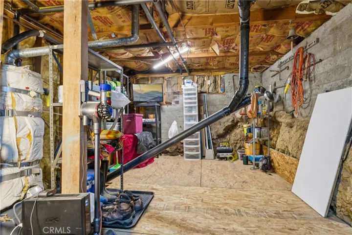 805 Knight Court, Lake Arrowhead, California 92352