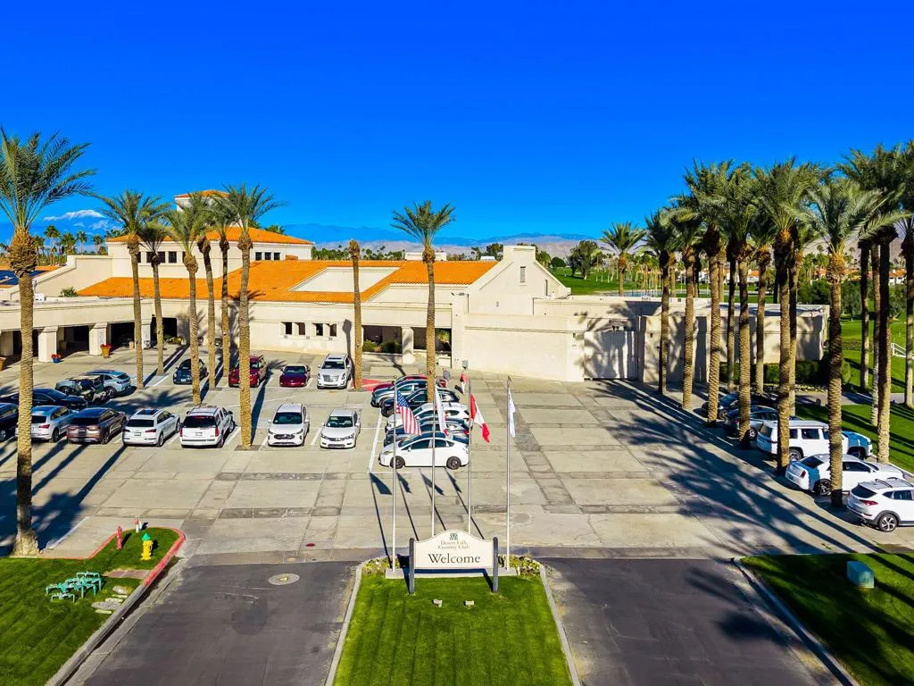 16-web-or-mls-clubhouse