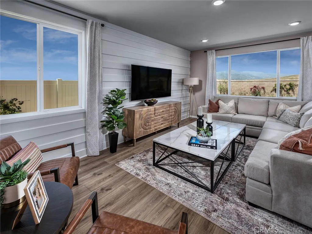 Photo is not of the actual home, but is an inspirational photo of builder’s model home and may depict options, furnishings, and/or decorator features that are not included
