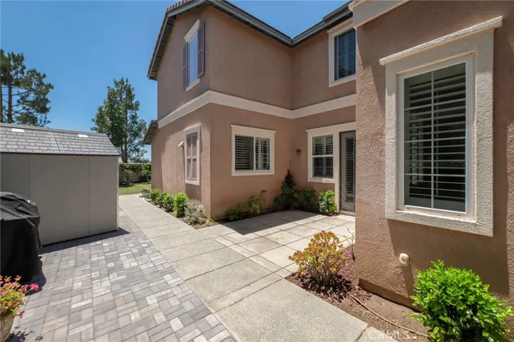 32933 Caminito Lorca, Temecula, CA 92592-3390