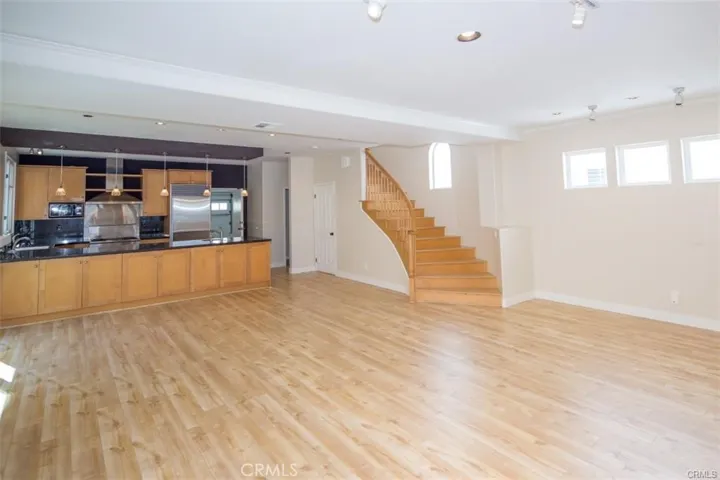 515 W Balboa, Newport Beach, California 92661
