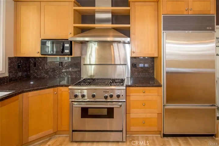 515 W Balboa, Newport Beach, California 92661