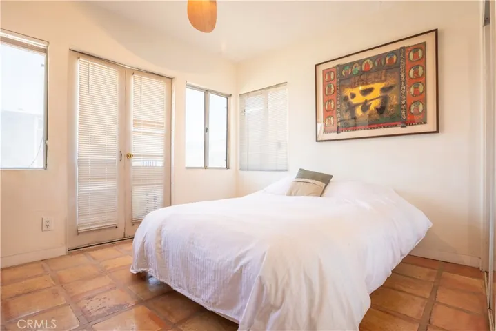 Upstairs Unit: Guest Bedroom