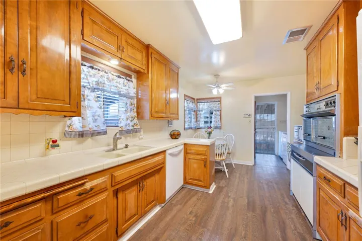 14115 Leahy, Bellflower, California 90706