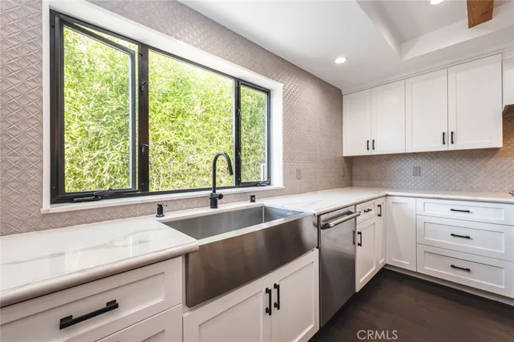 5022 Ranchito, Sherman Oaks, California 91423