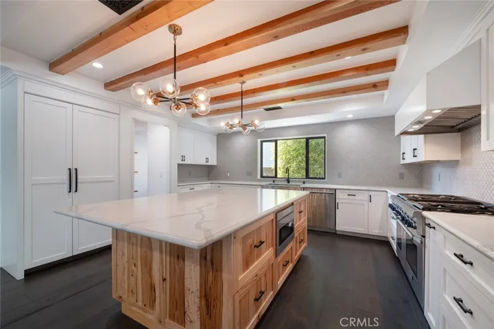 5022 Ranchito, Sherman Oaks, California 91423