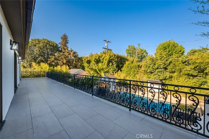 5022 Ranchito, Sherman Oaks, California 91423