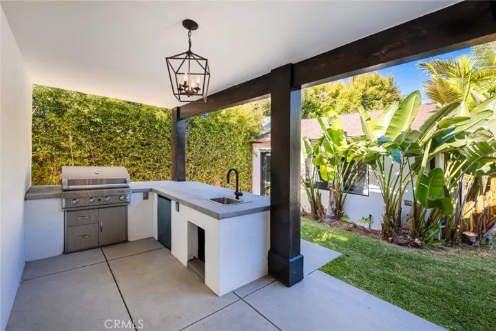 5022 Ranchito, Sherman Oaks, California 91423