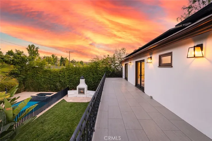 5022 Ranchito, Sherman Oaks, California 91423