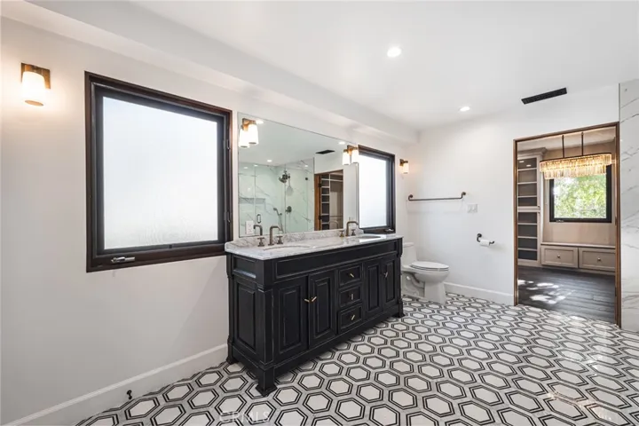5022 Ranchito, Sherman Oaks, California 91423