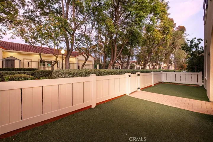 45 Paseo Vespertino, Rancho Santa Margarita, California 92688