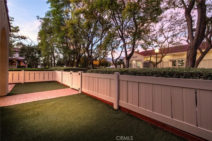 45 Paseo Vespertino, Rancho Santa Margarita, California 92688