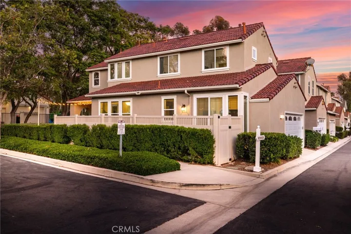 45 Paseo Vespertino, Rancho Santa Margarita, California 92688