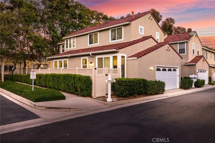 45 Paseo Vespertino, Rancho Santa Margarita, California 92688