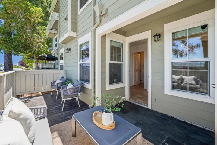 1051 Helm Lane, Foster City, California 94404