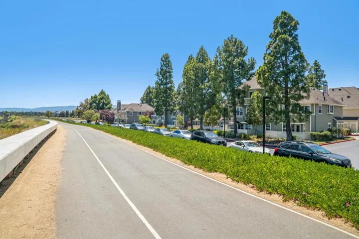 1051 Helm Lane, Foster City, California 94404